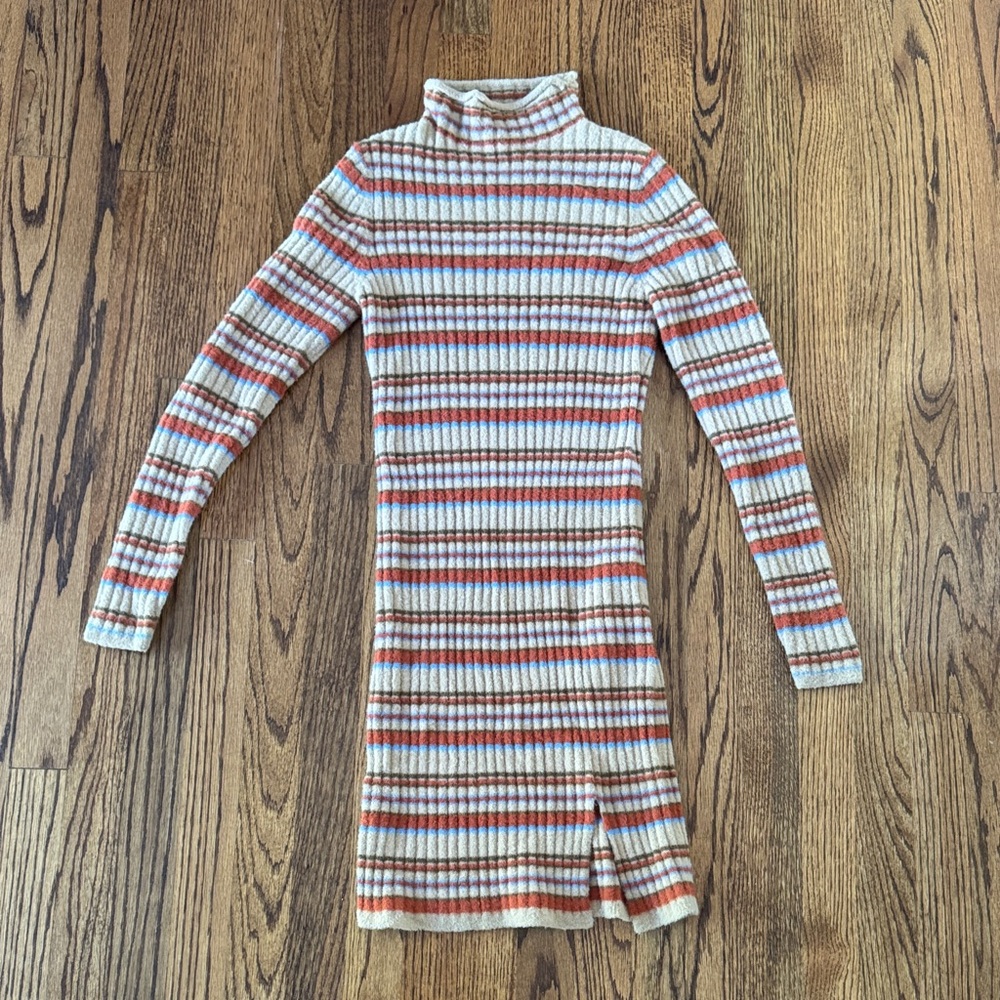 Wilfred Free Beige Knit with Red and Blue Stripes